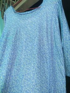 2 Kurta Jorjet ,2 Cotton Frock