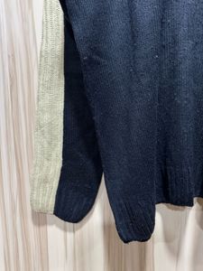 DKNY Vintage Black Crewneck Sweater