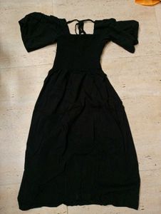 black dress👗