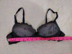 Cute-Bow design black lace bra