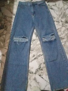 Ripped Wide Leg Jeans