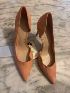 MANGO Suede Solid Pump Heels