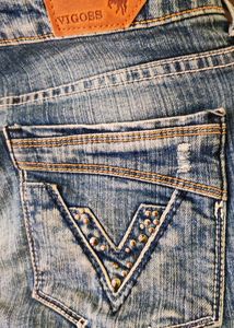 Three Quarter Jeans