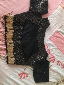 Beautiful Shoulder Cut Crop Top And Skirt