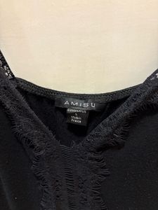 Amisu Beautiful Black Lace Trim Tank Top