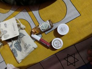 Just Herbs Makeup Kit