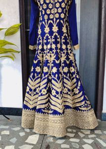 Elegant Navy Blue &amp; Gold Gown With Dupatta