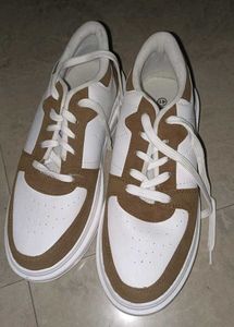 Stylish White &amp; Brown Sneakers