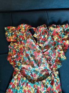 Mini floral backless Dress