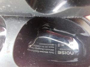Noise Buds Charging Case