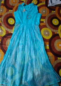 Nayra Cut Long Suit