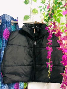 Stylish Black Puffer Jacket