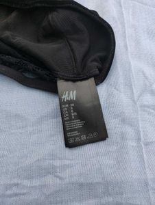H&amp;M Women&#39;s Velvet Bralette