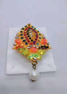 Jewellary Set With Saree Pin And Artificial Nails