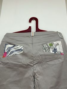 Brand new Capri Pants with Floral Detail