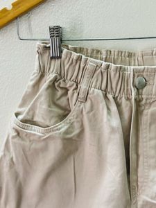 H&amp;M Beige Shorts