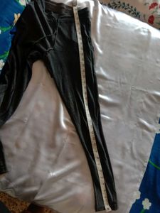 2 Pants Combo.