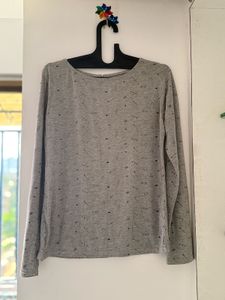 Plain grey top