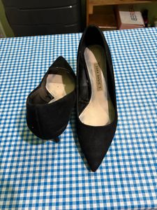 Zara Basic Heels