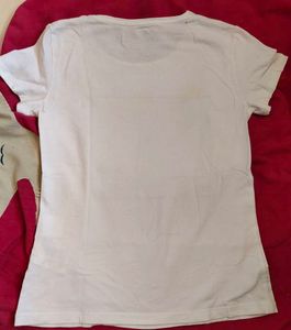 H&amp;M White Tee with 'YES' Sequins