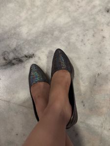 Metallic Flats, Shiny and classic