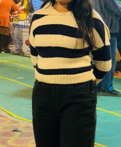 Korean Blue &amp; Beige Woollen Sweater