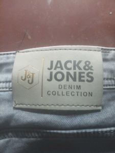 Stylish Grey Jeans