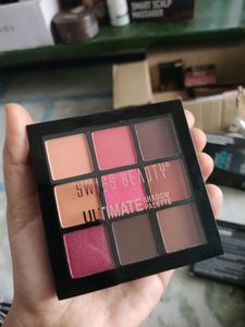 Swiss Beauty Ultimate Eyeshadow Palette