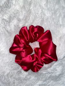 Silk Stain Scrunchie