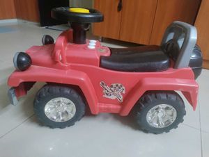 Kids&#39; Red Ride-On Toy Car