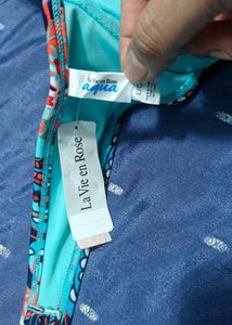 La Vien Rose Bikini Top