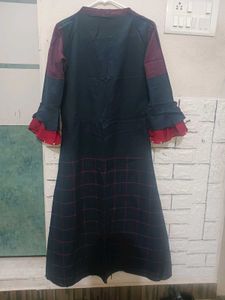 Stylish Blue and Red Pant Suit