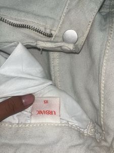 Urbanic Off White Baggy Cargo Pants