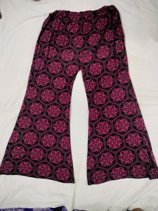 Patterned Flare Leggings