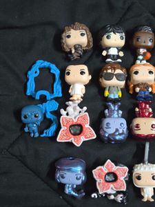 Kinder Joy Funko Stranger Things - Set of 22
