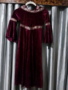 Maroon dress 👗