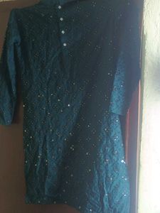 Men&#39;s Embroidered Kurta