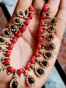 Kempu Neck Set