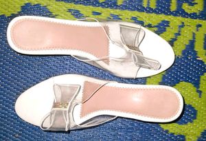 Cute White Bow Flats
