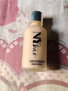 Nykaa Dewy Drops Foundation