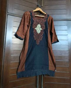 Women Brown Embroidered Cotton Mix Kurta
