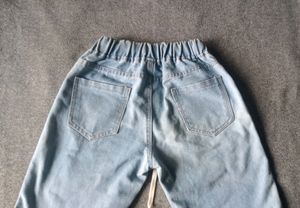 REGULAR DENIM RIPPED JEANS