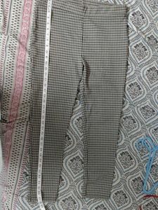 Wardrobe By Westside Houndstooth Pants - Size 32
