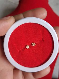 Cute Flower Stud Earrings Gold