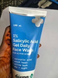 Derma Co 1% Salicylic Acid Face Wash