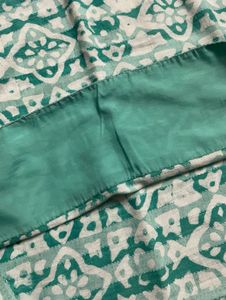 Teal &amp; White Patterned Saree
