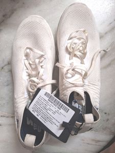 &#34; STARTER&#34; - Sport Shoe...@ Very Low Price.