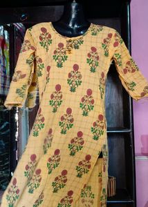 Floral Cotton Kurti