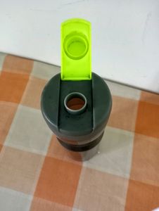 Decathlon Bottle