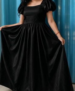 Elegant Black Dress